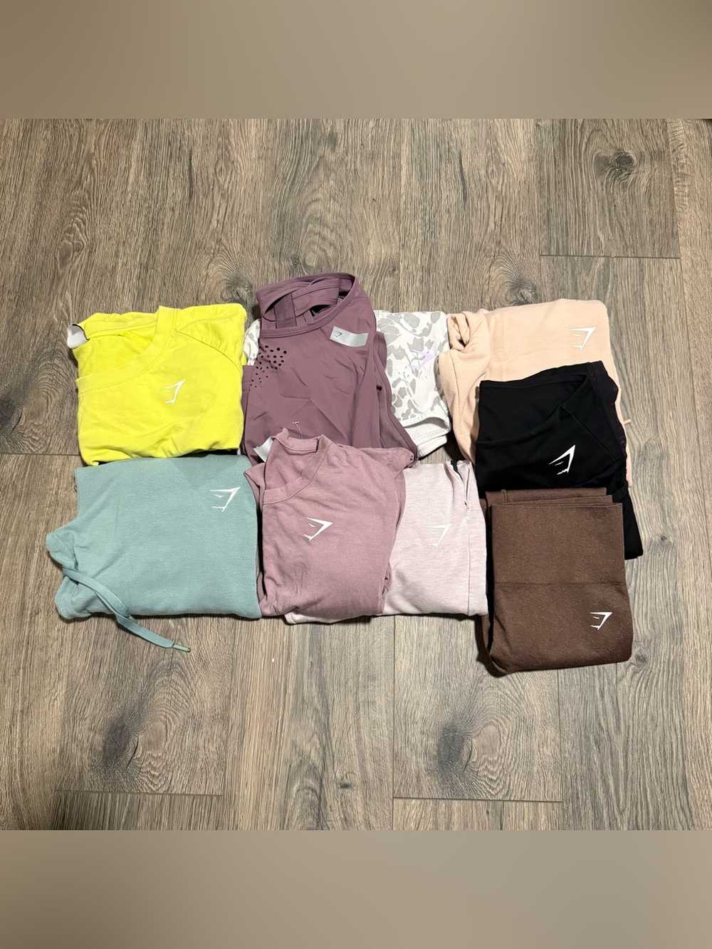 Gymshark Bundle - Leggings, Sweatpants, Shorts, Tees